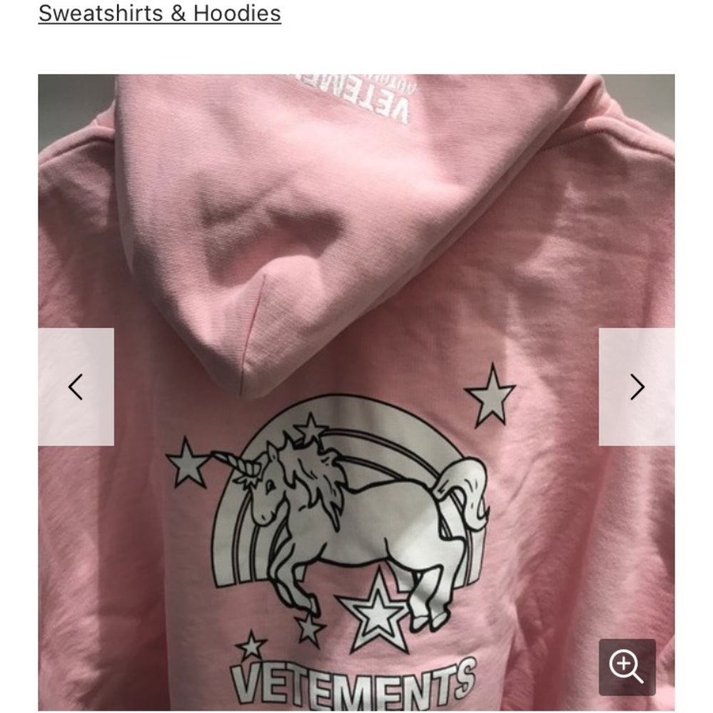 Vetements “unicorns & rainbows” pink oversized